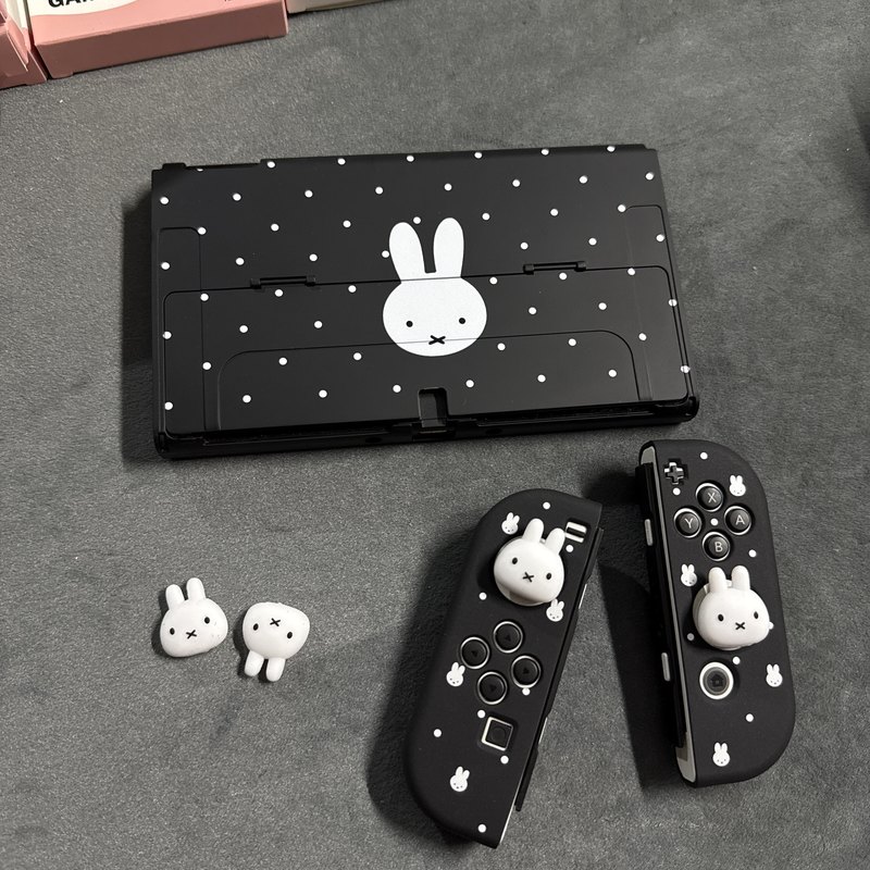 In Stock Miffy Polka Dot Prote - Thumb Grip Joystick recension och pris