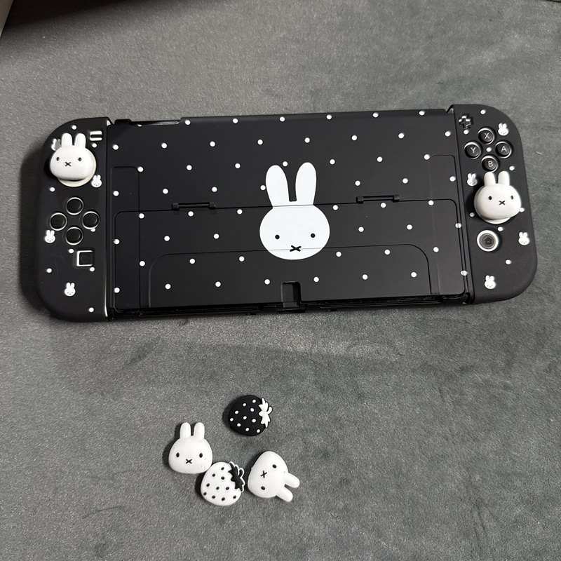 In Stock Miffy Polka Dot Prote - Thumb Grip Joystick recension och pris